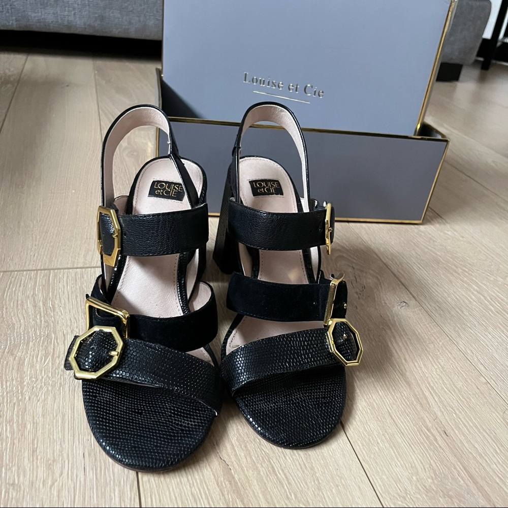 Black heeled sandals